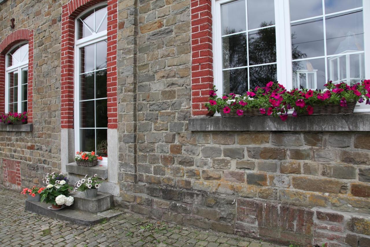 Les Lucioles Bed and Breakfast Francorchamps Exteriör bild
