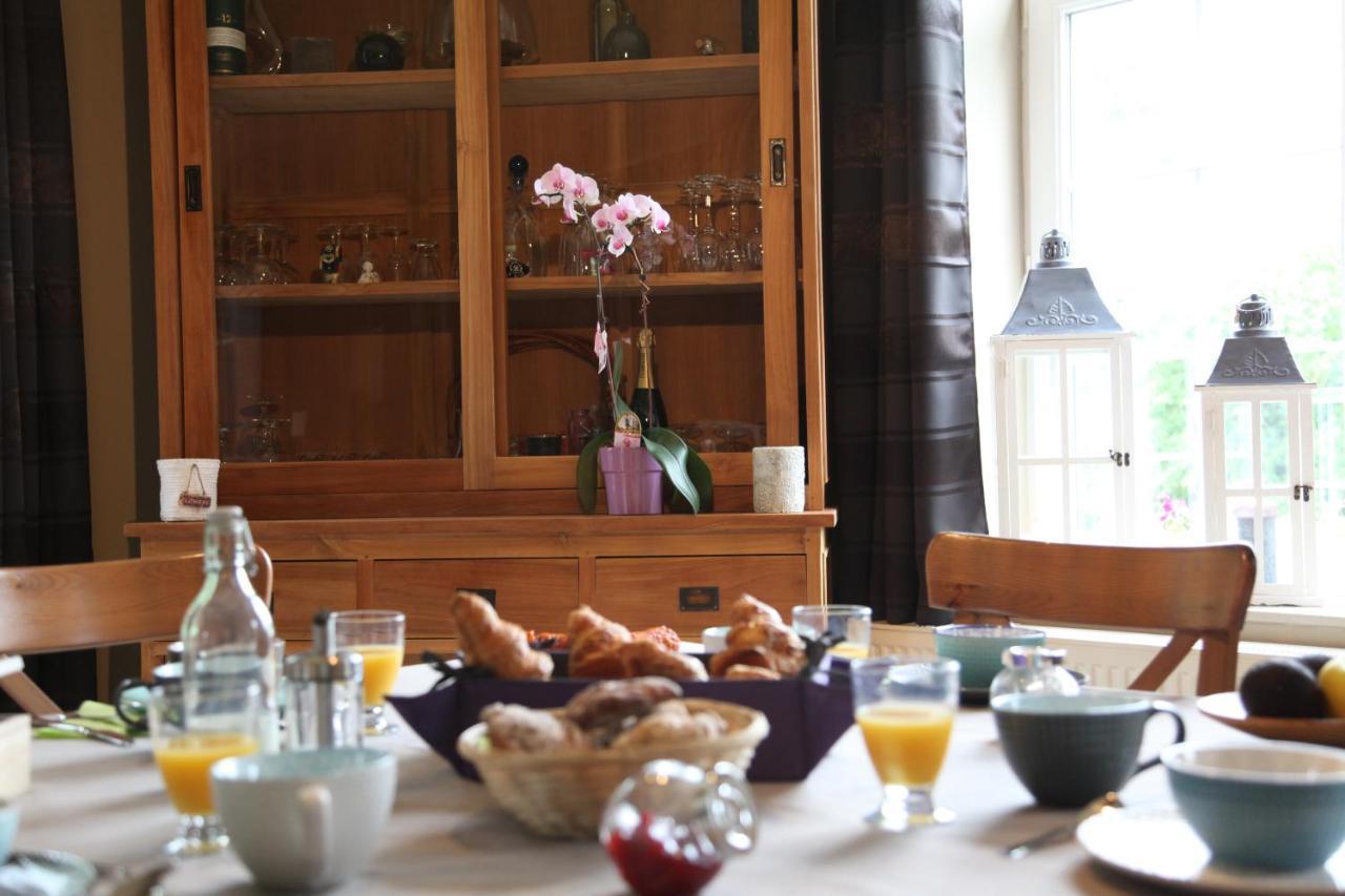 Les Lucioles Bed and Breakfast Francorchamps Exteriör bild